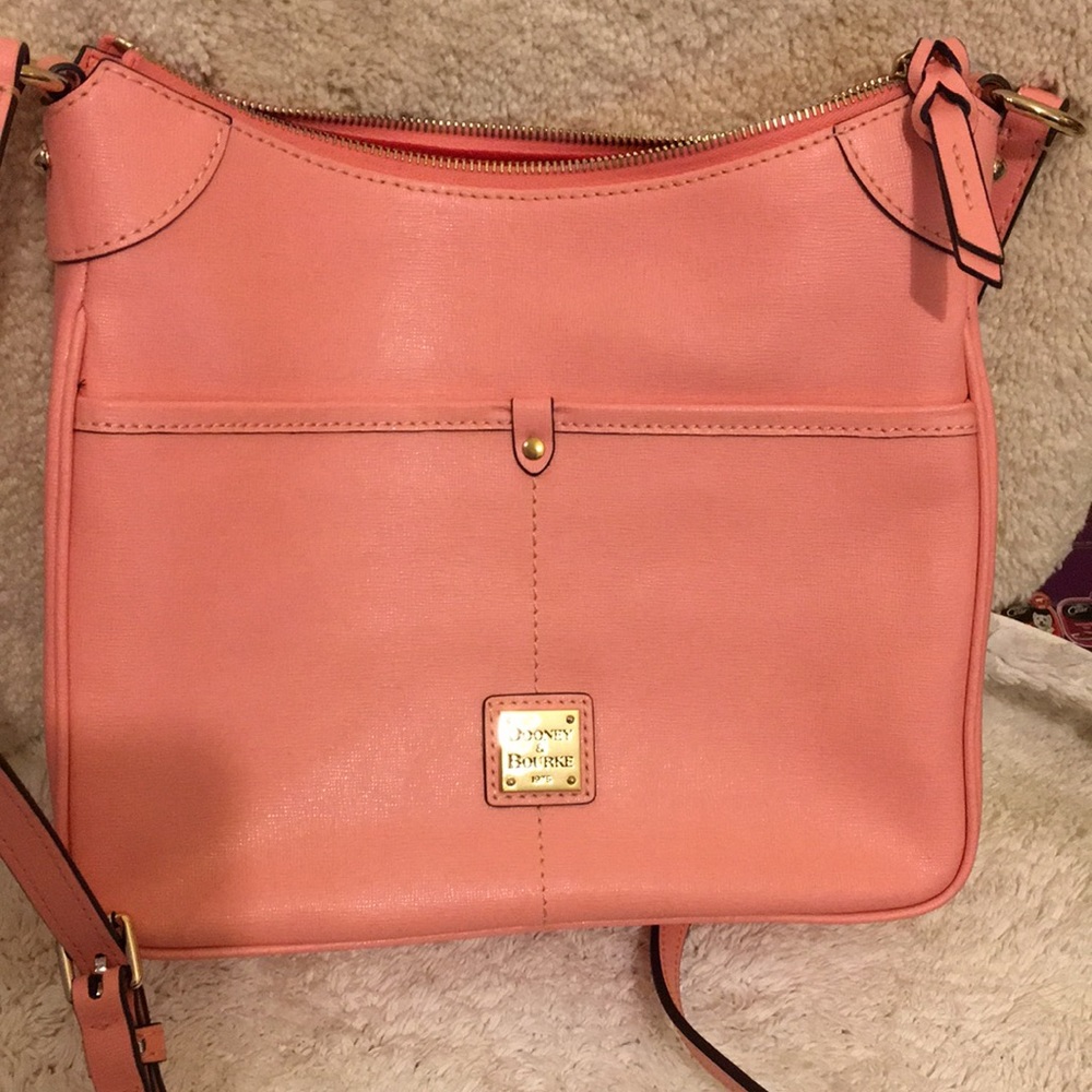 New Dooney & Bourke Textured Leather Shoulder Bag